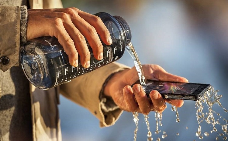 Nearly All Phones in Japan Are Waterproof Because People Need to Use Them in the Shower