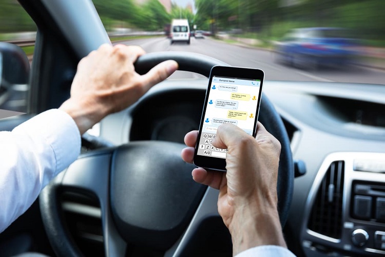 Does Using Cell-phone while Driving Increases the Chance of Car Accident?