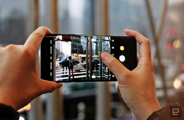 The Next Generation of Premium Smartphones from LG will Include True Optical Zoom Lenses