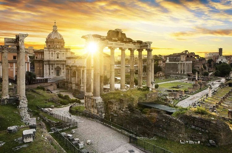 Explore the Ruins of Ancient Rome