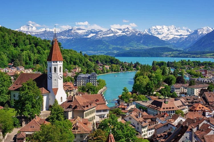 Bern: a historic town